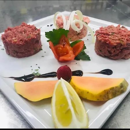 Hotel Ristorante Con Alloggio Val Sole *